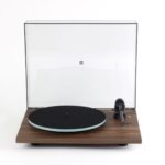 REGA PLANAR 2 WALNUT