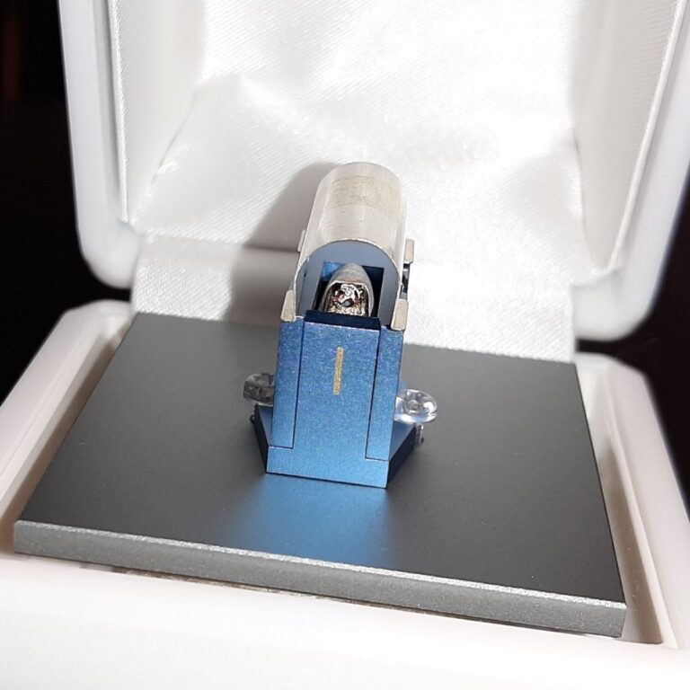 SHELTER MODEL 301 II (OUTLET)
