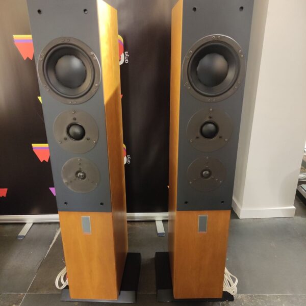 DYNAUDIO CONFIDENCE 5 (2mano) - Imagen 3