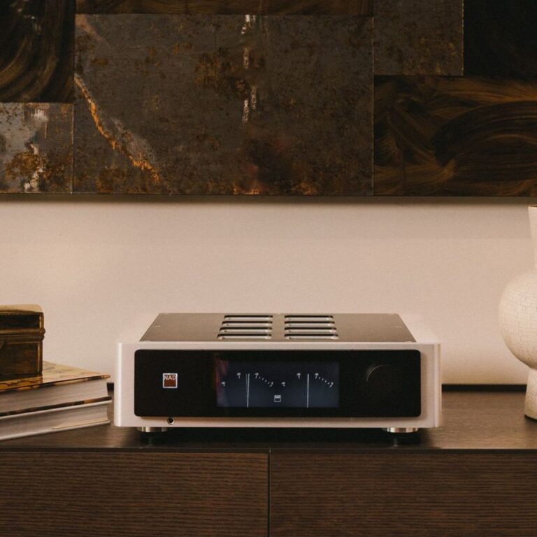 NAD M33 V2