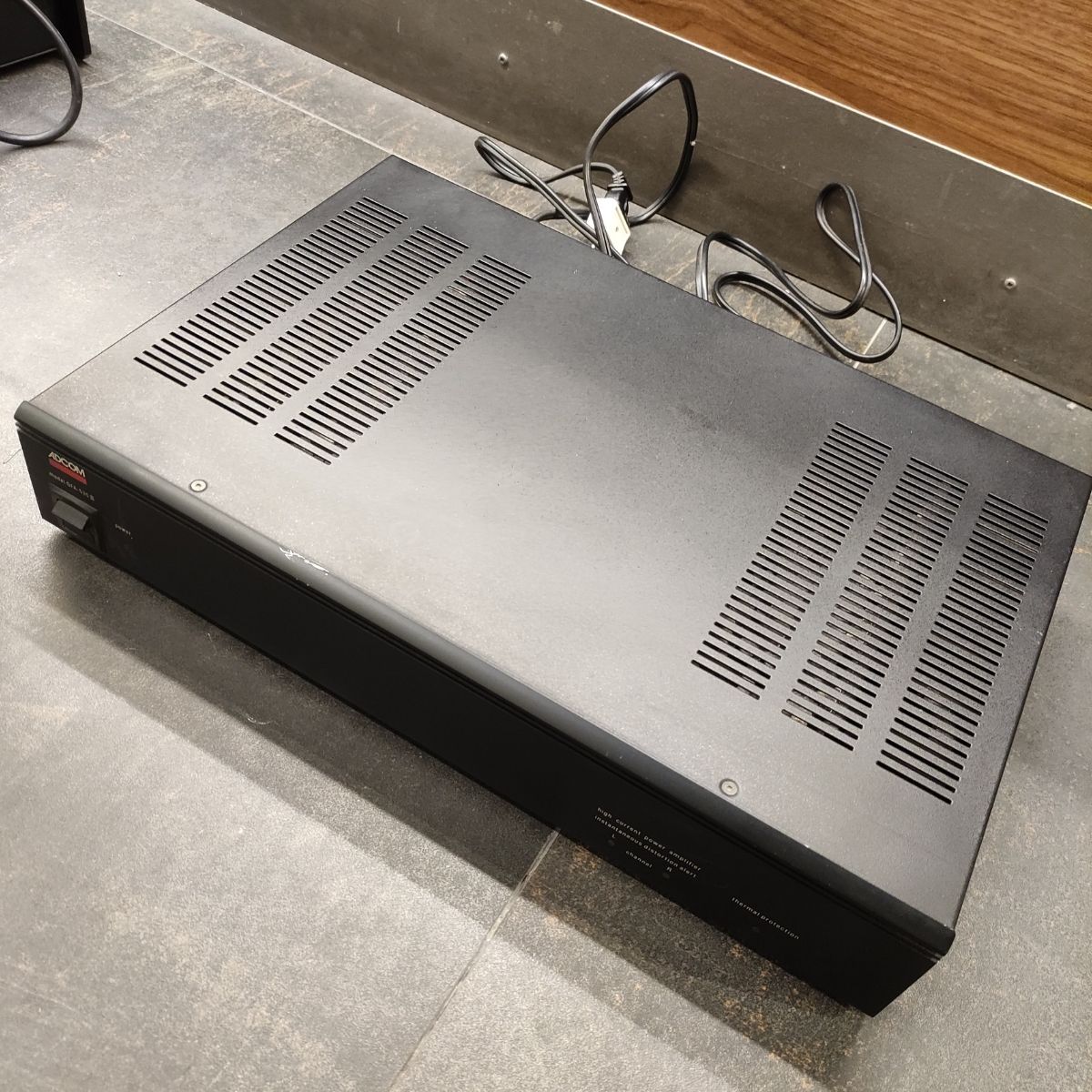 ADCOM GFA-535II - Imagen 3