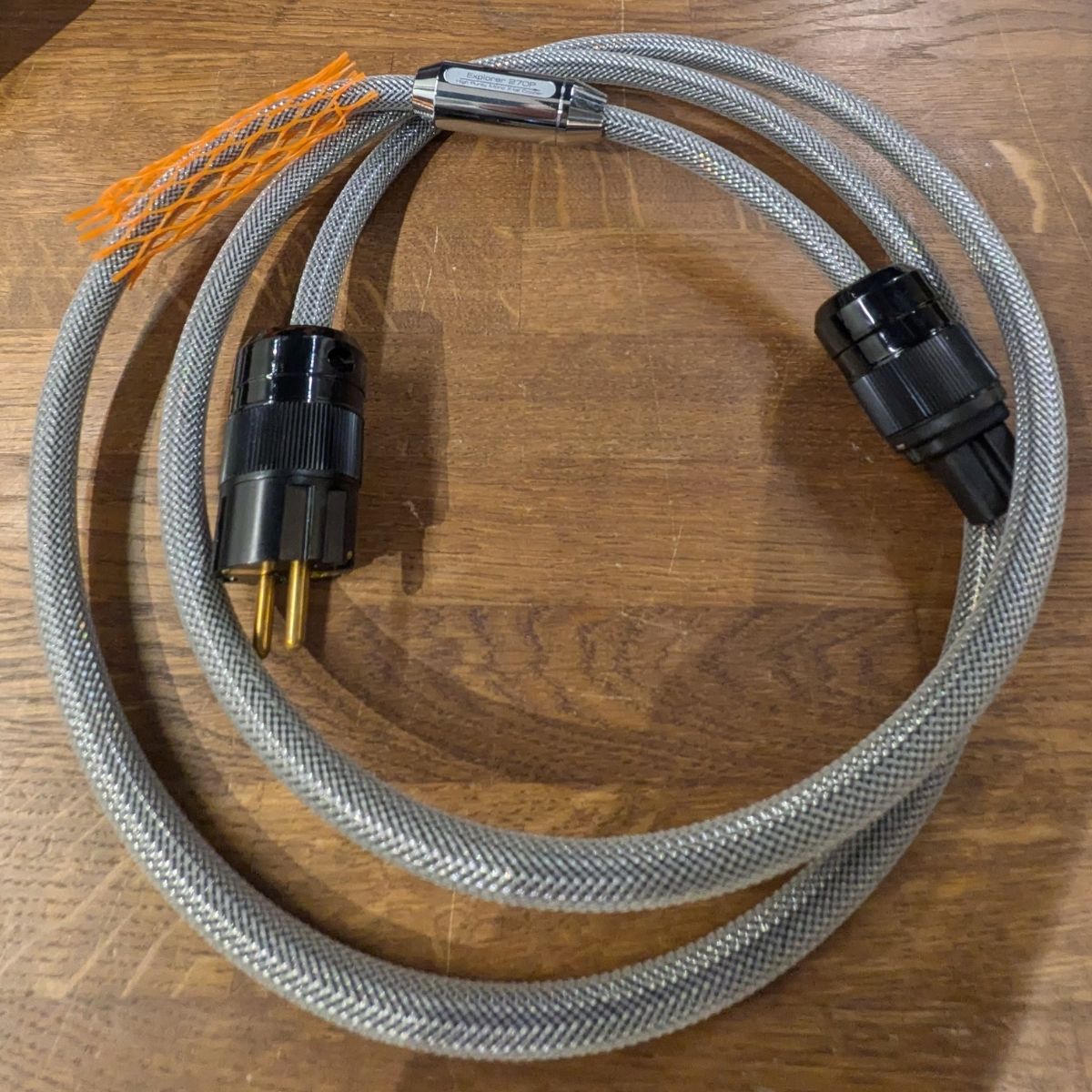 SILTECH EXPLORER 270P 2M (2mano)