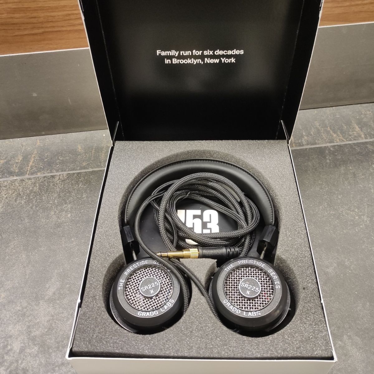 GRADO SR225X EX-DEMO