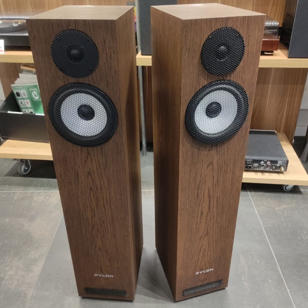 PYLON AUDIO RUBY 20 EX-DEMO