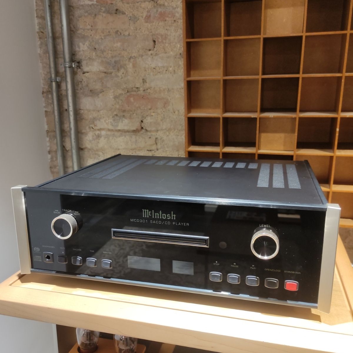 McINTOSH SACD/CD 301 SEGUNDA MANO