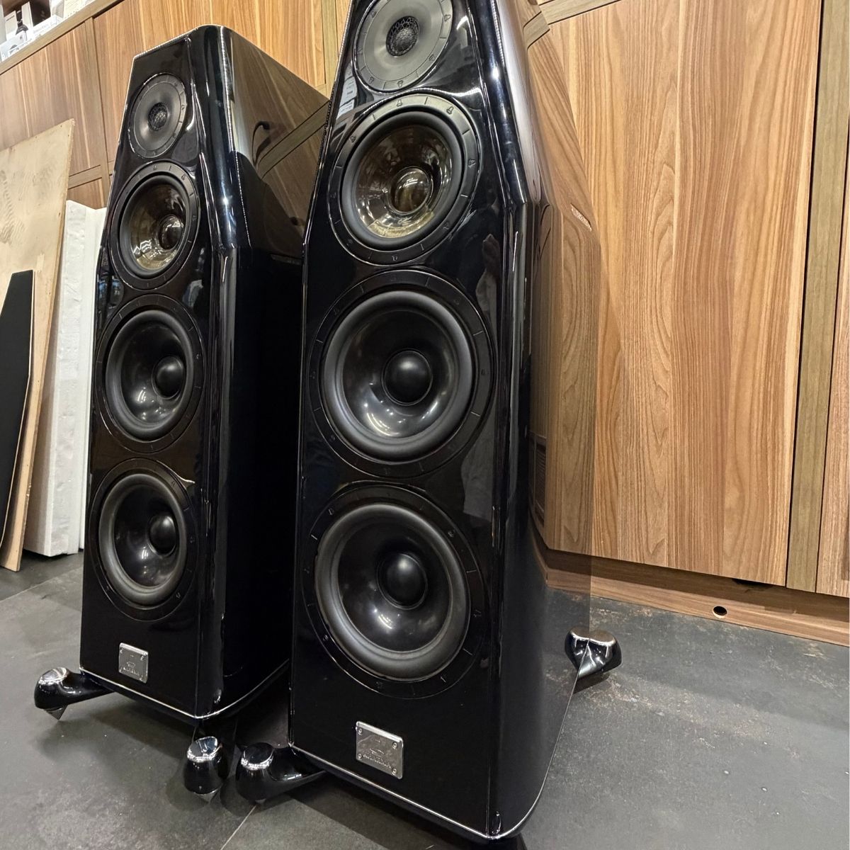 KHARMA ELEGANCE DB9-S SEGUNDA MANO - Imagen 2