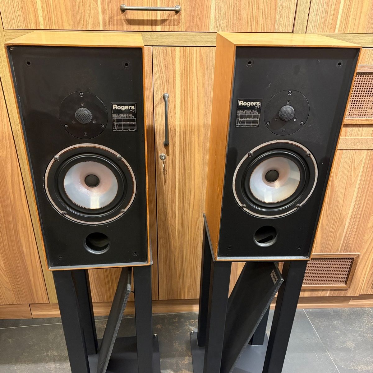 ROGERS LS7 CON STANDS SEGUNDA MANO